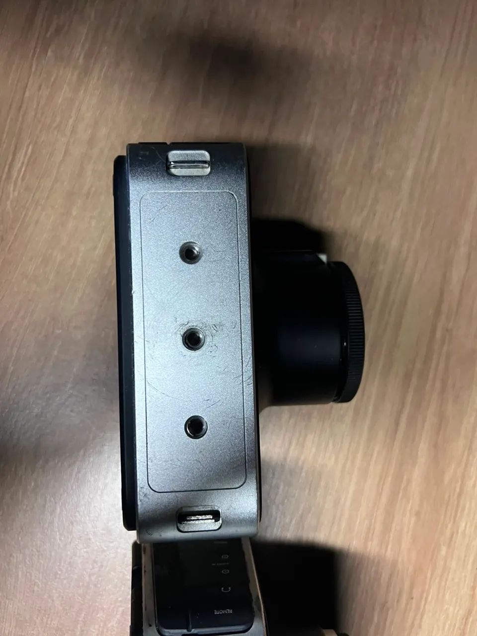 Vende-se câmera Blackmagic Pocket 2.5k - Foto 5