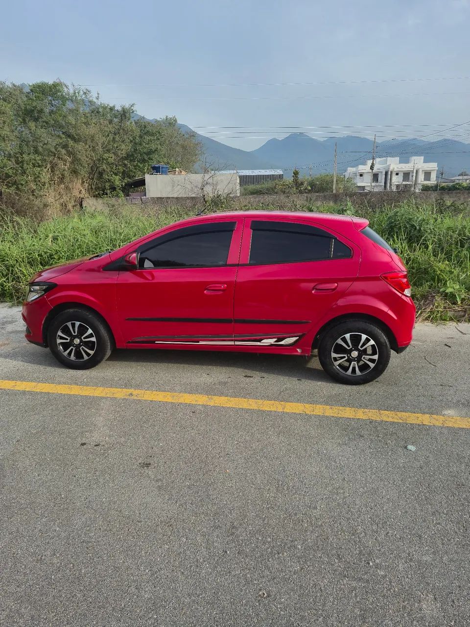 Chevrolet Onix Hatch LT 1.0 8V Flex Power Mec. 4P 2014