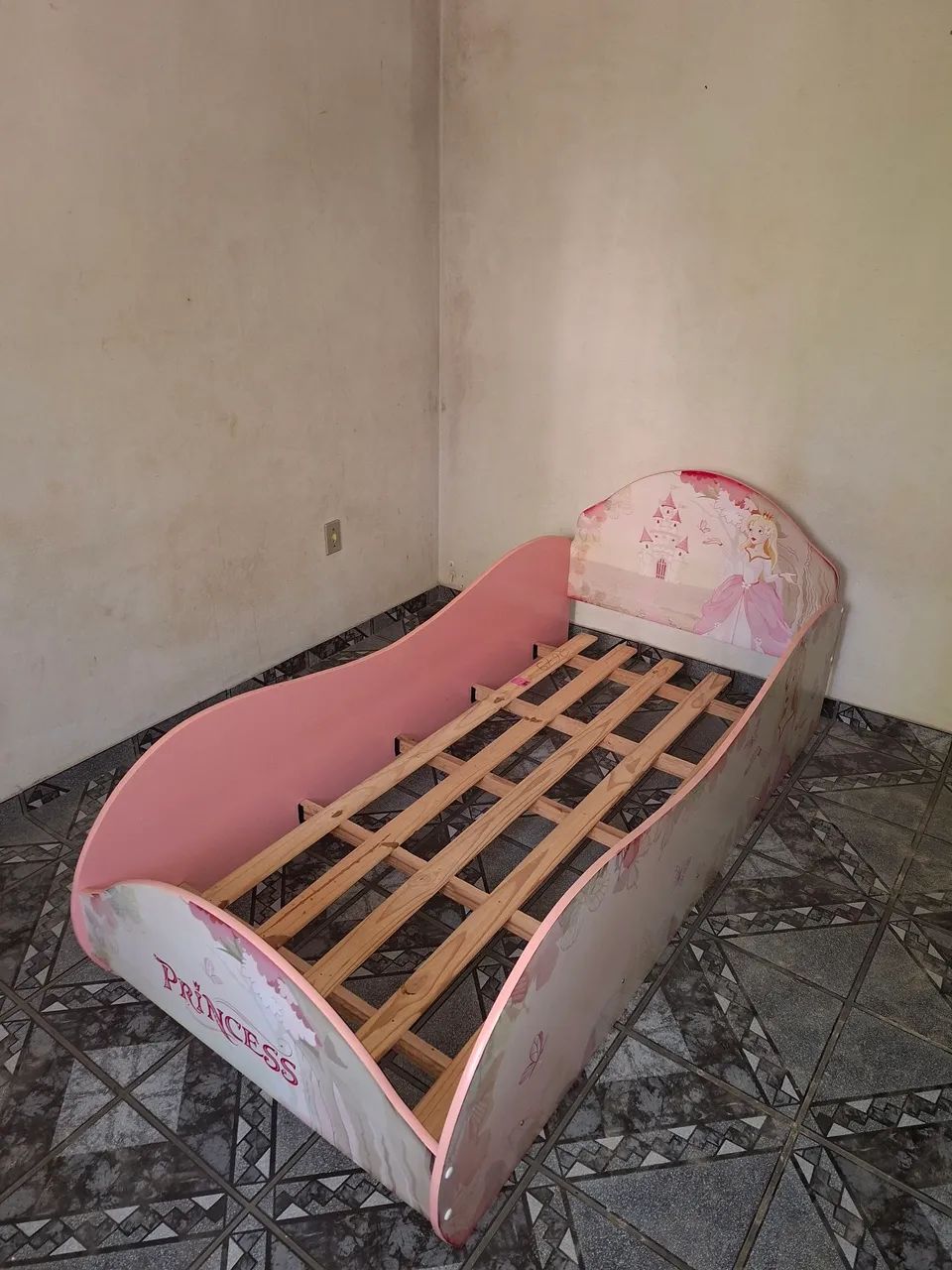 Cama de princesa com colchão 