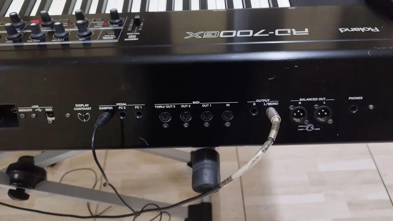 Teclado Roland RD700GX - Foto 5