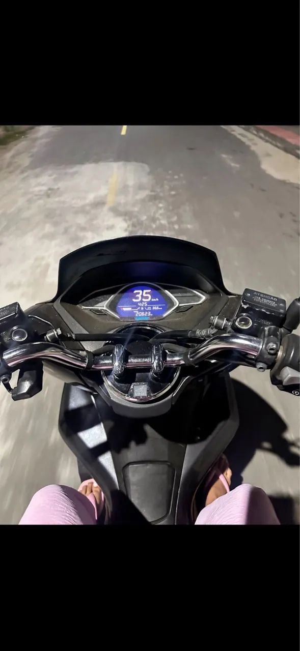 Vendo PCX 2022  22.000kms rodados  - Foto 2