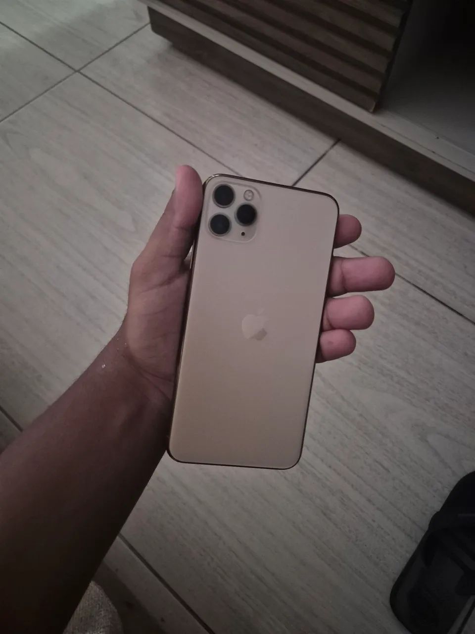 iPhone 11 Pro Max Gold (Impecável)