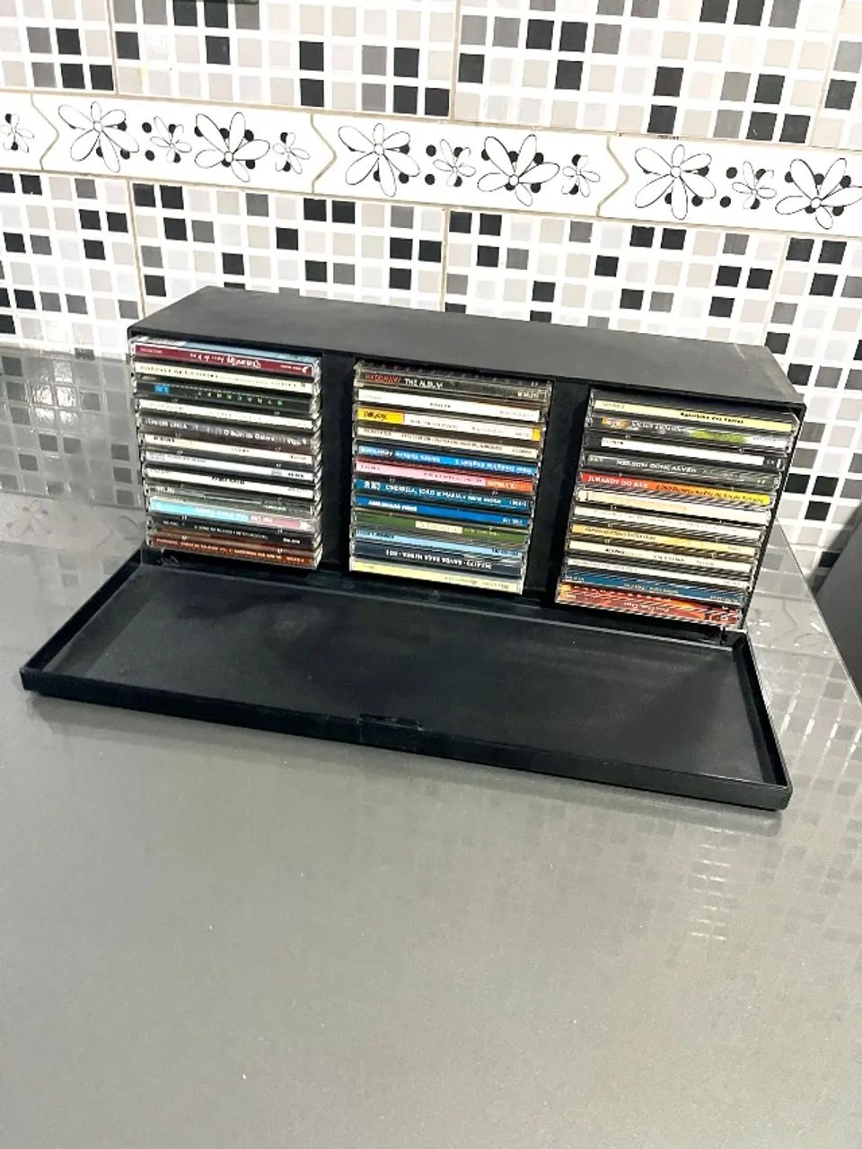 CDs originais diversos + case - Foto 4