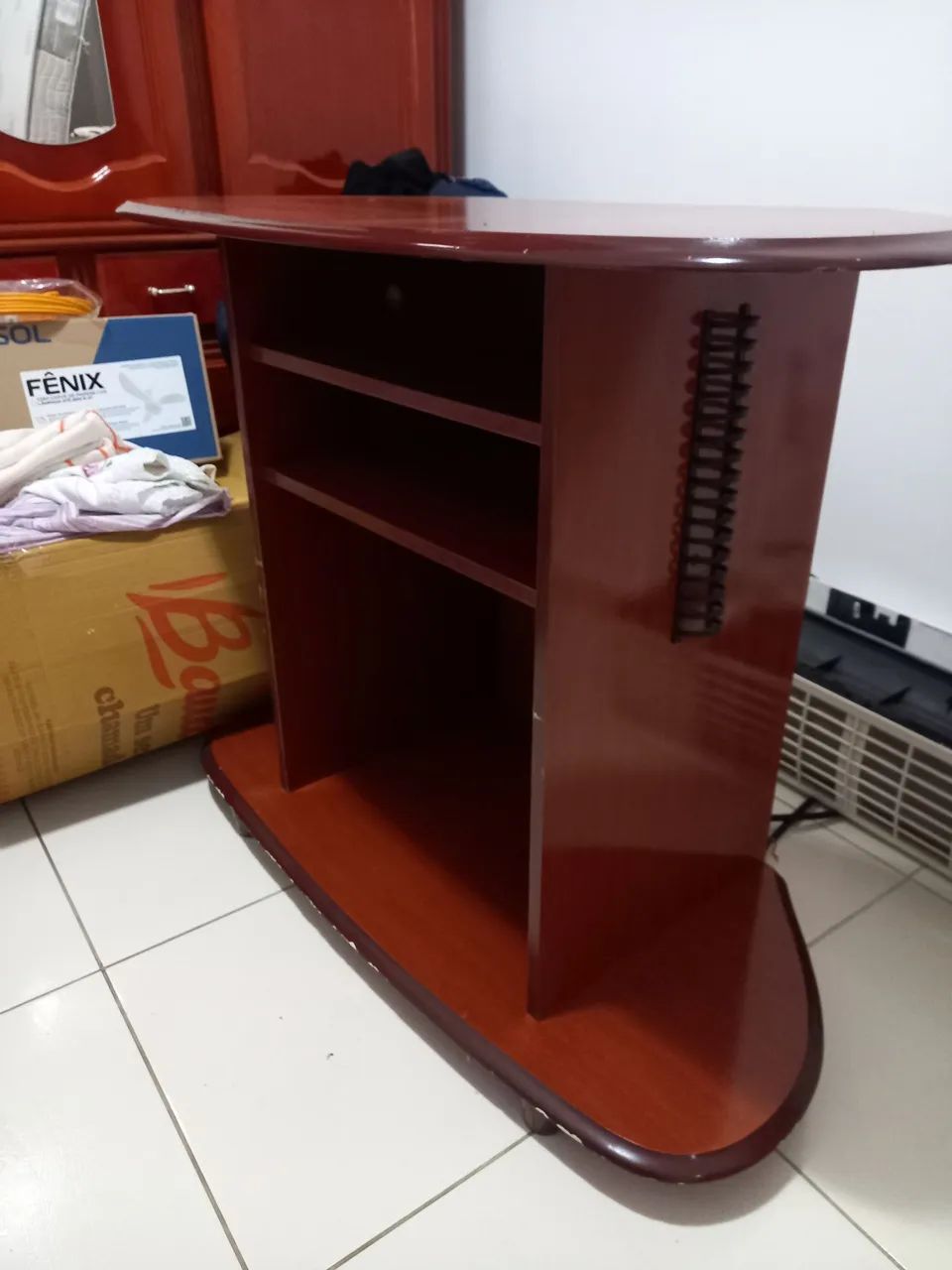 Rack de madeira com porta cd65104885955843121