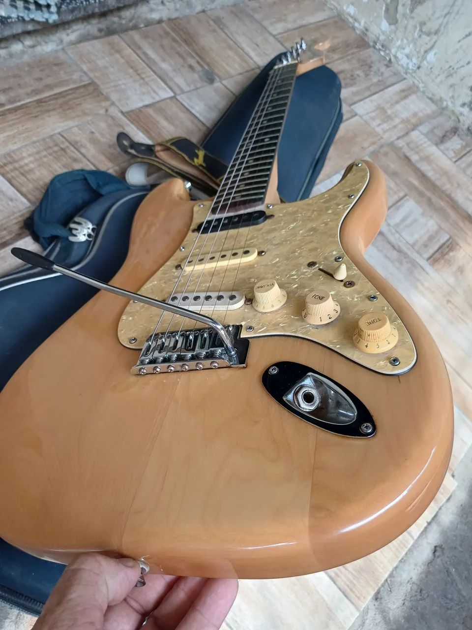 Guitarra squier standard  - Foto 2