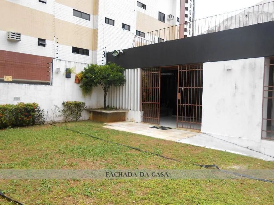 Casa para locação comercial em Manaíra.