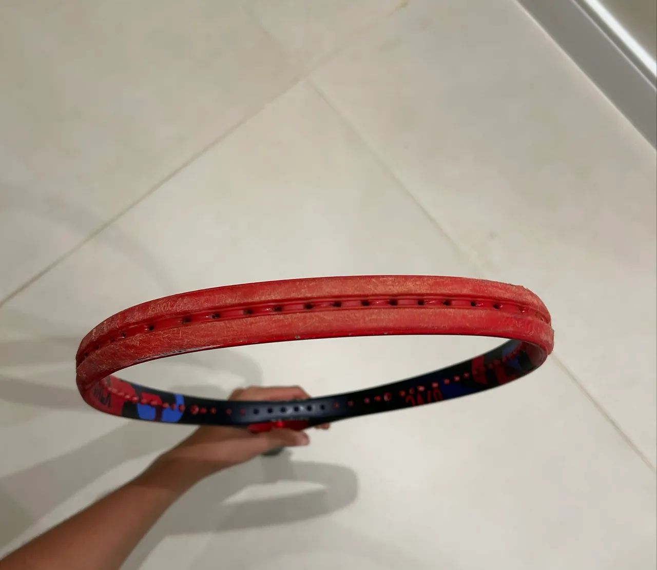Raquete de Tenis Yonex Vcore 100 2023 - Foto 3