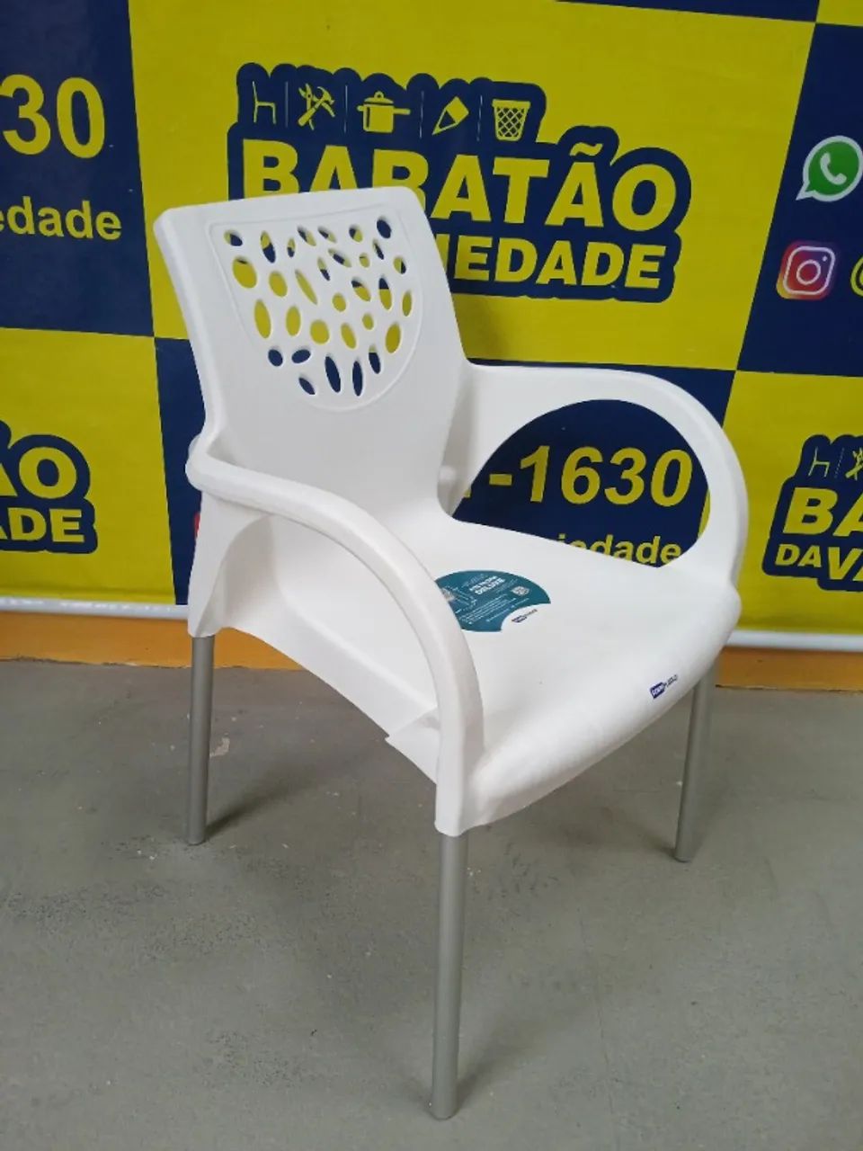 HIPER MEGA OFERTA POLTRONA DELUXE FORTEPLASTICO - Foto 4