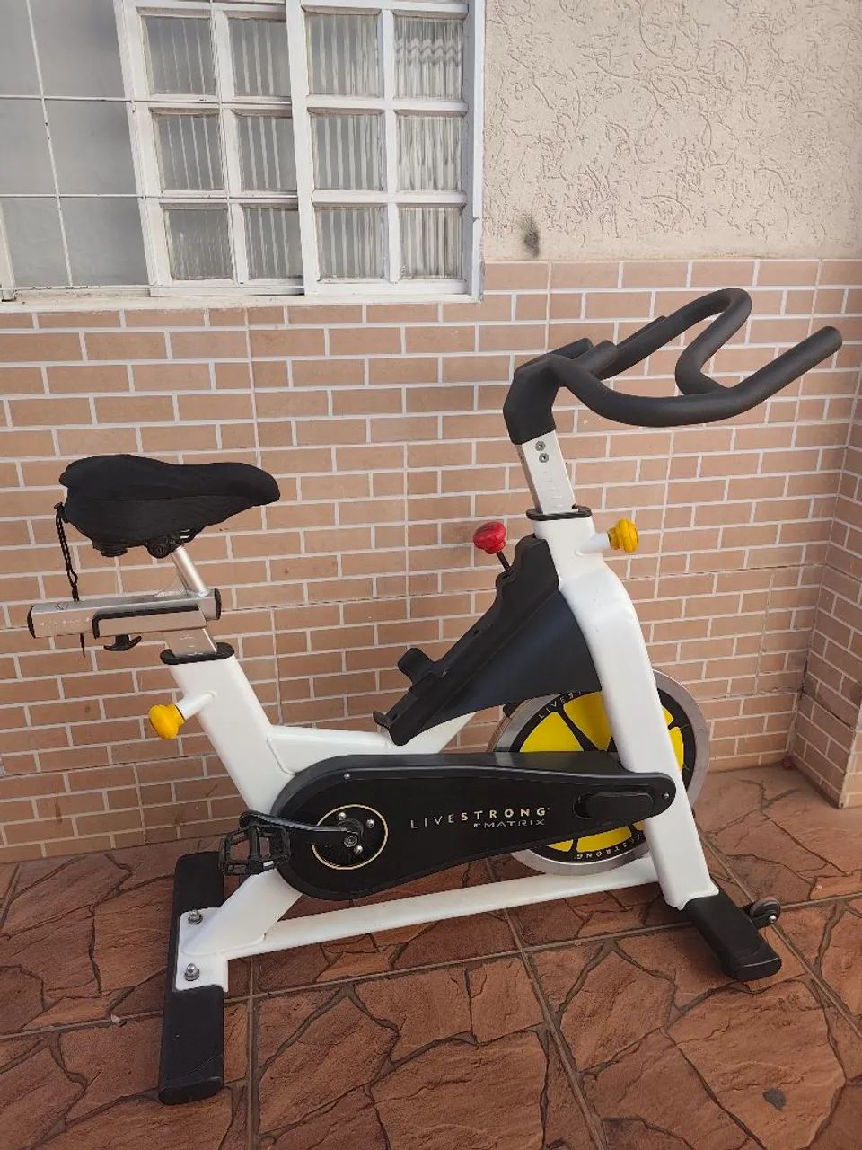 Bike de spinning Matrix liverstrong 