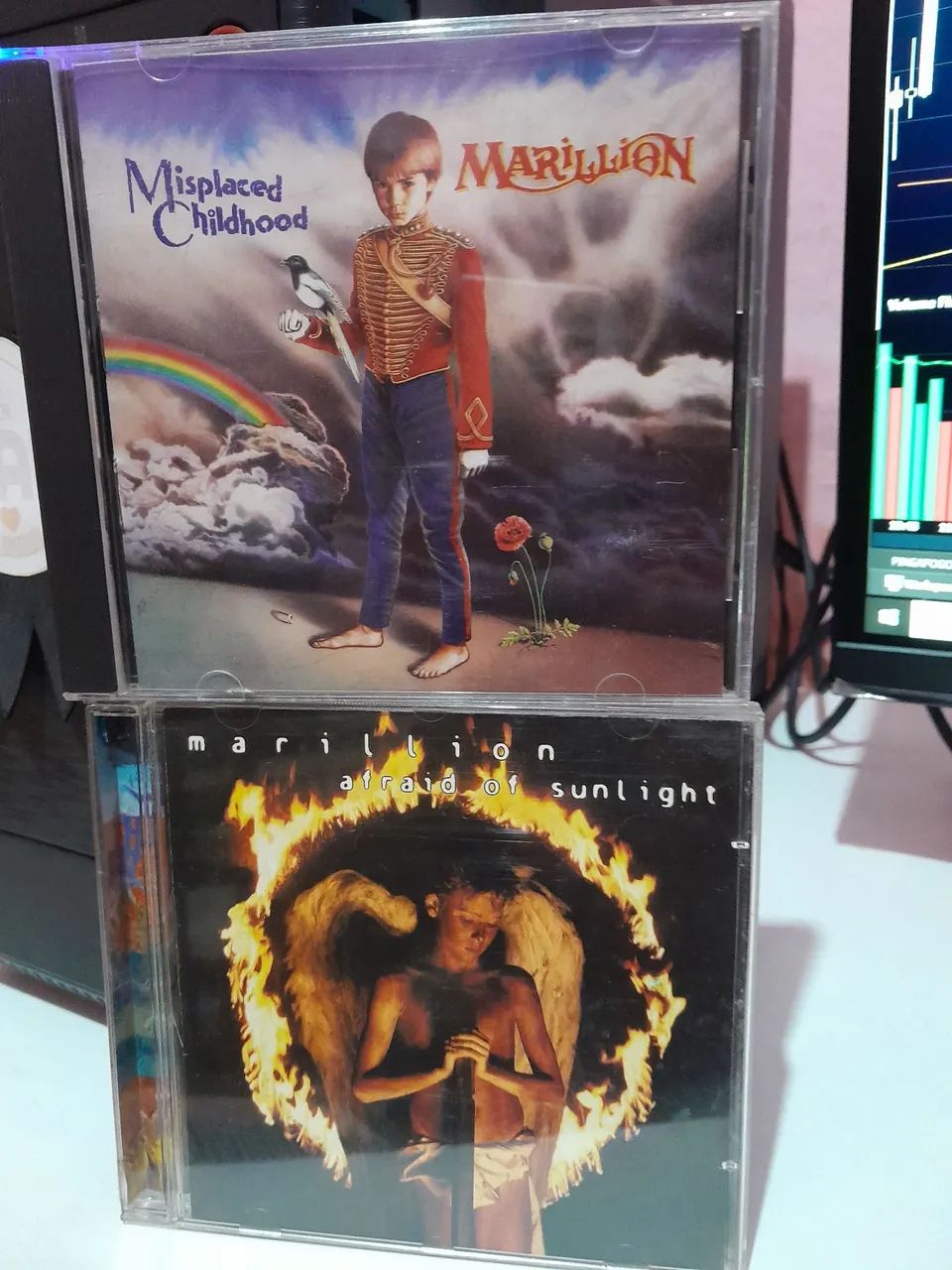 2 CDs Marillion - Afraid of Sunlight + Misplaced Childhood - Ótimo estado