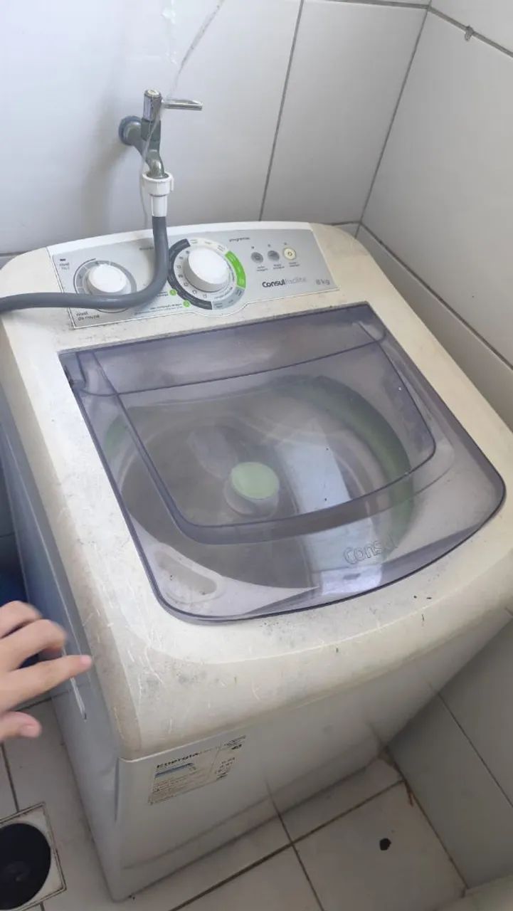 VENDO MAQUINA DE LAVAR 8K USADA