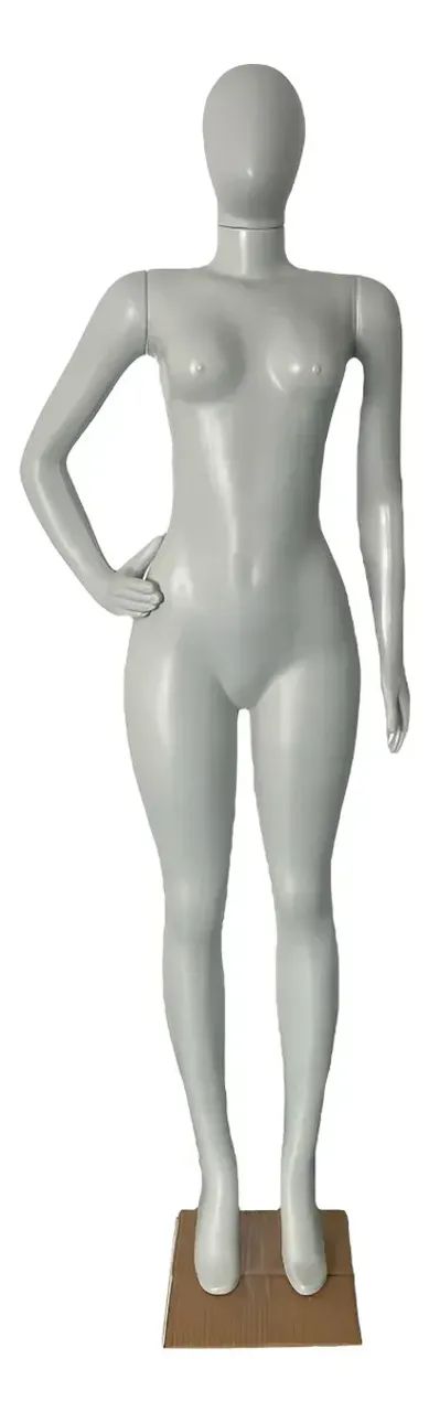 Manequim feminino