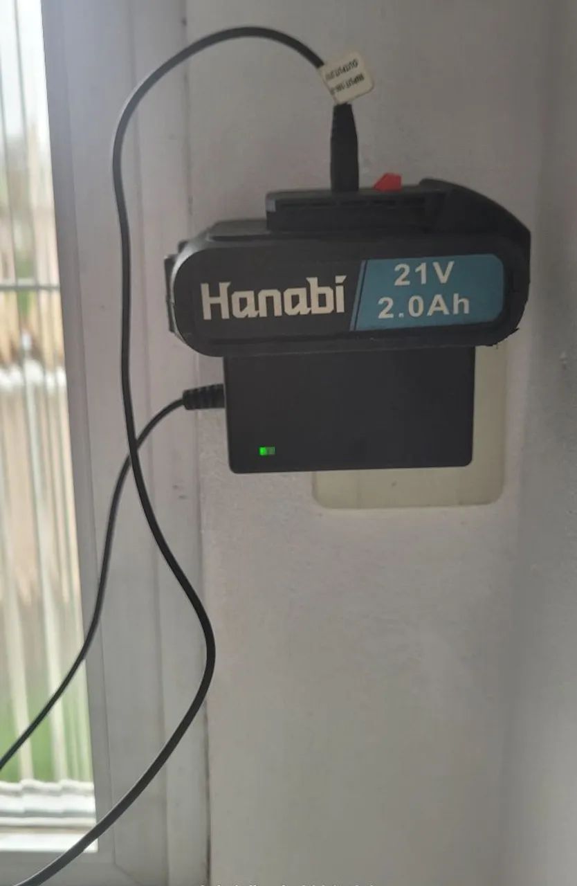 Bateria e carregador furadeira e parafusadeira hanabi 21v 2.0 
