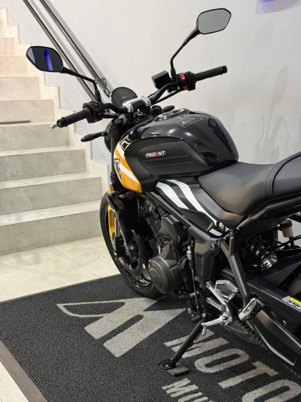 tdfブラック38 Triumph Tiger 800 Xrx Preta 2018 Com 9830 Km | MercadoLivre