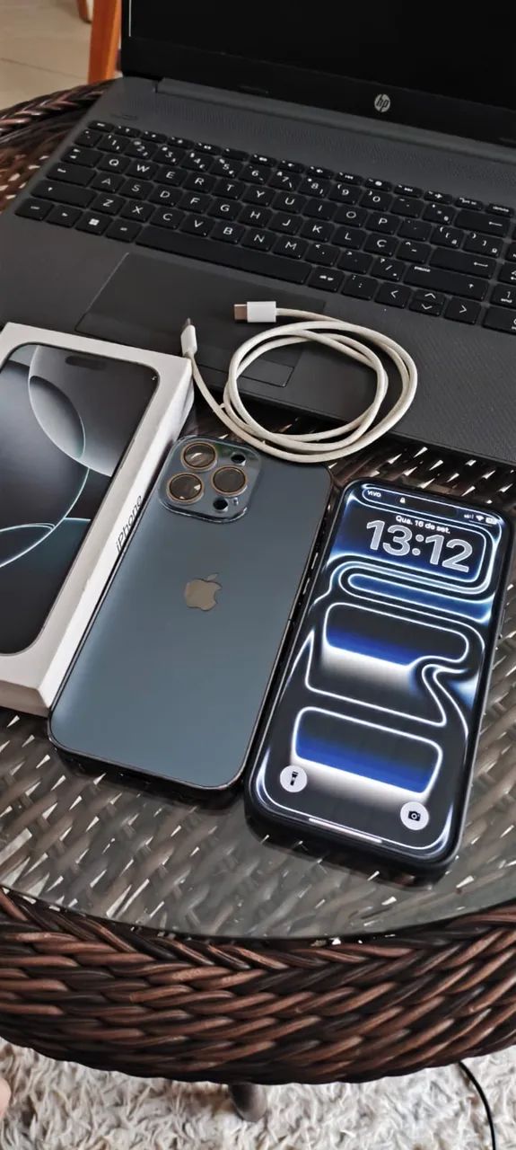 iPhone 16 pro Max Branco Titanium 256GB OPORTUNIDADE  - Foto 3