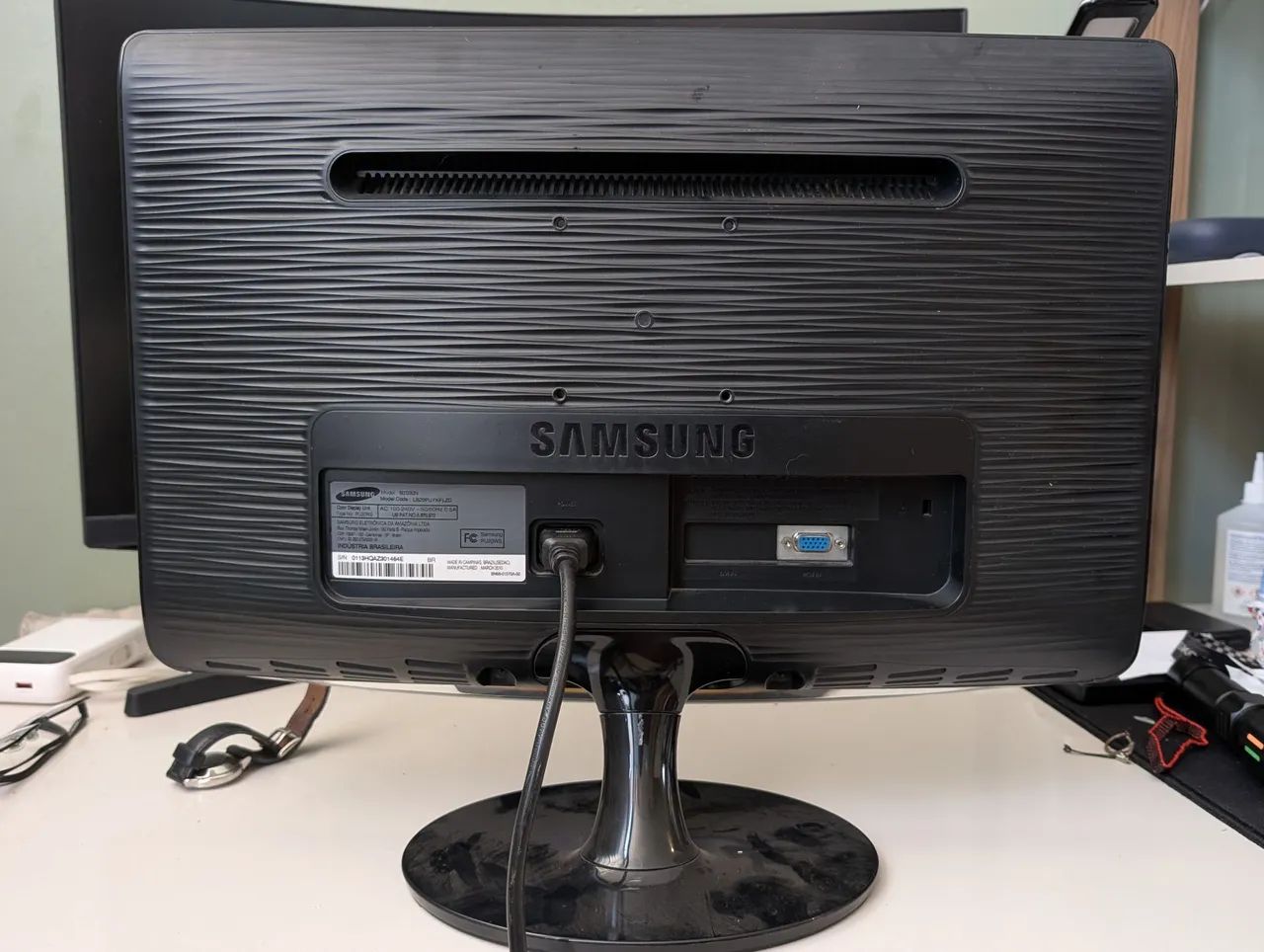 Monitor Samsung 19 VGA  - Foto 2