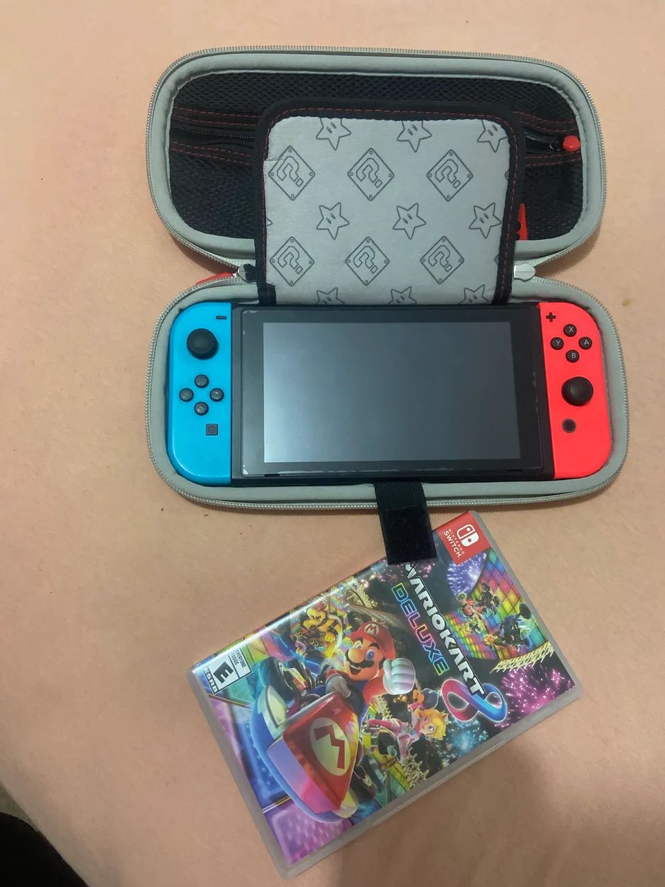 Nintendo switch v2 completo + case + mario kart8