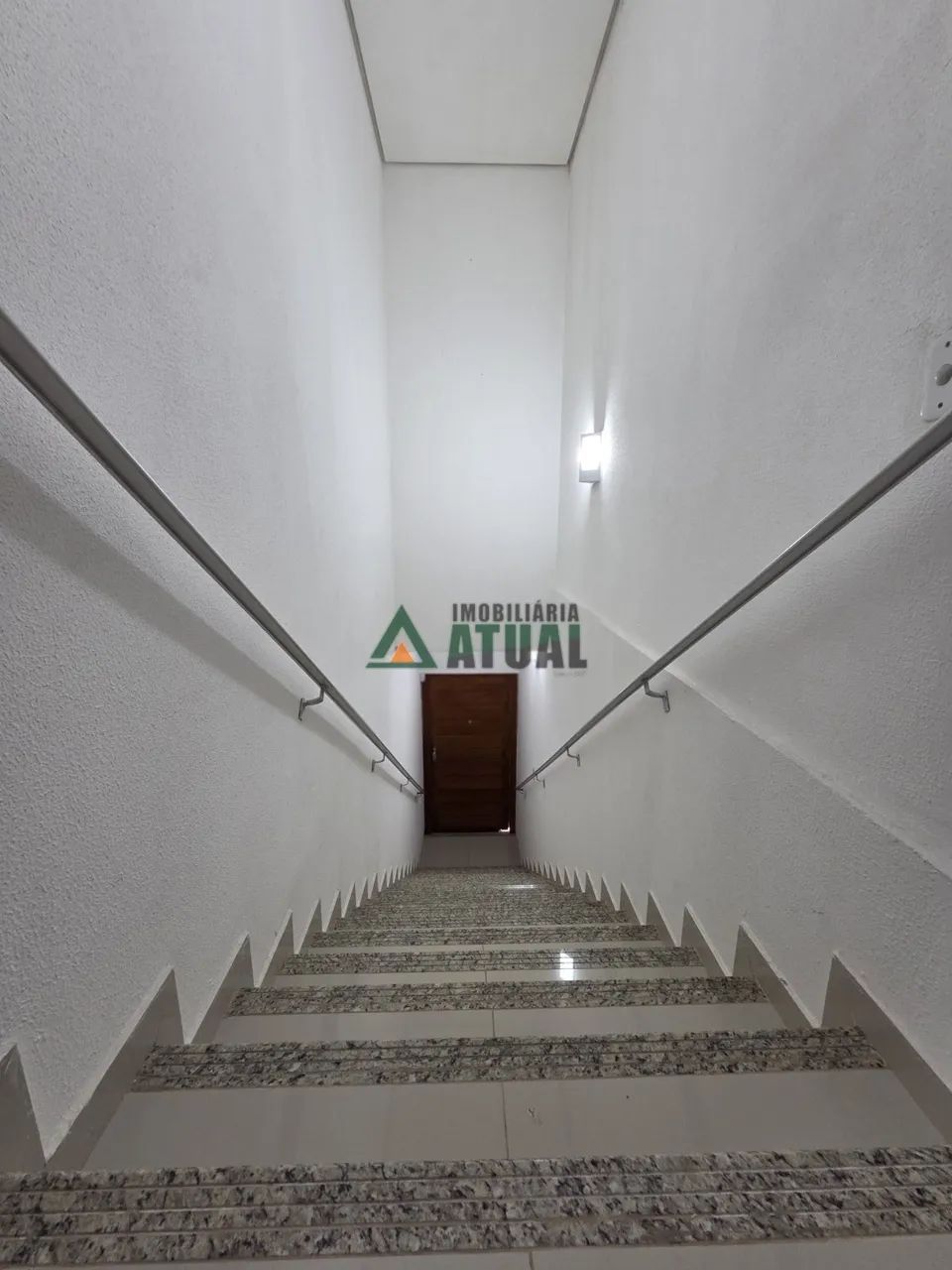 SALA COMERCIAL COM 40M2 NA REGIÃO CENTRAL DE LONDRINA - Foto 3