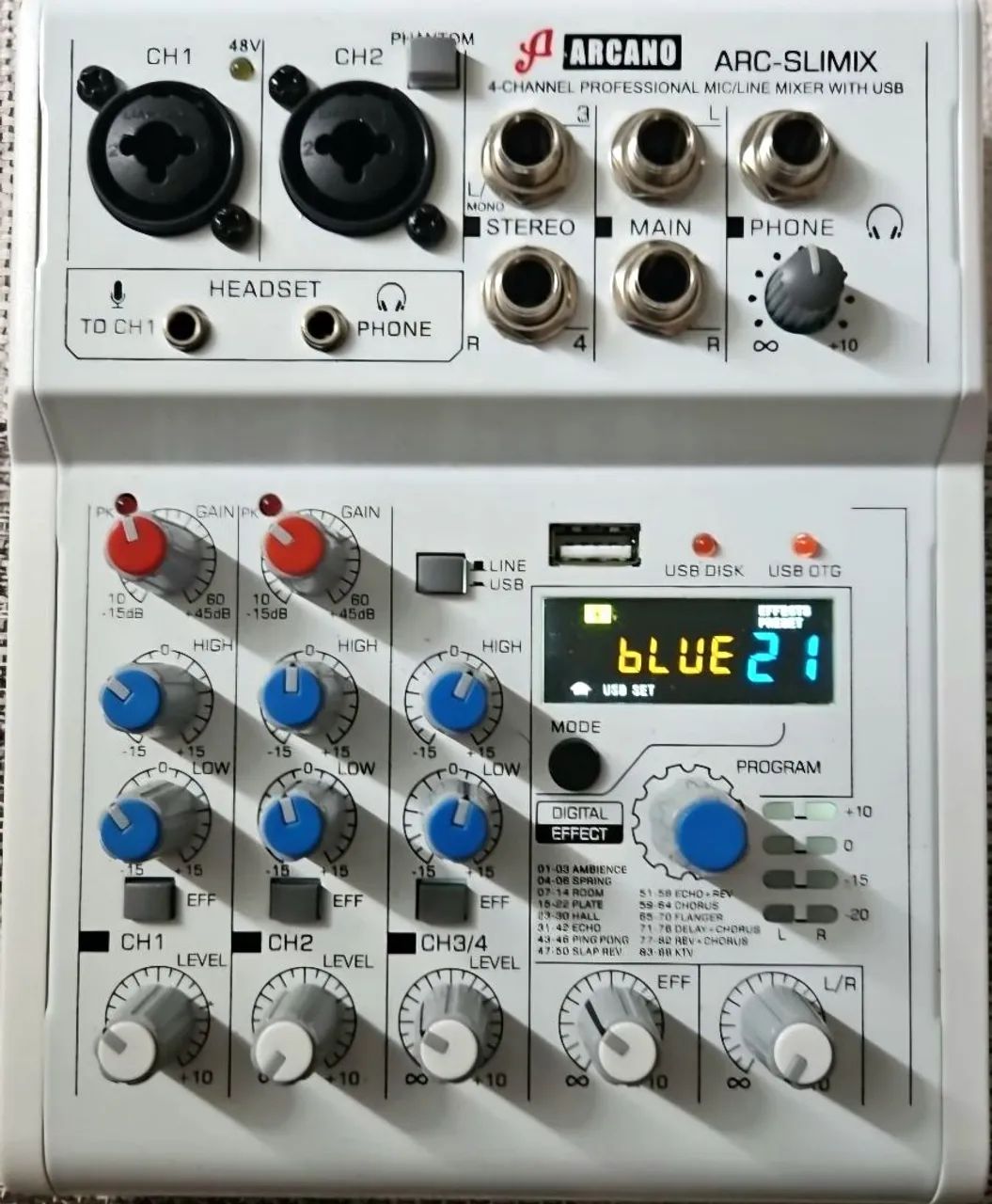 Mesa bluetooth com efeitos reverb, delay, chorus...usb interface e phantom power