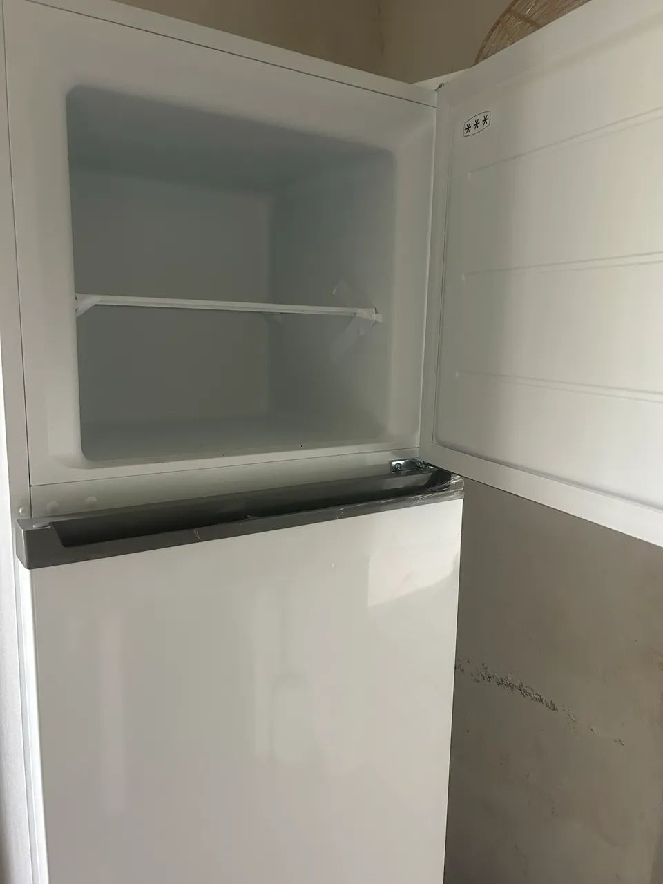 Geladeira nova nunca usada lacrada  - Foto 3