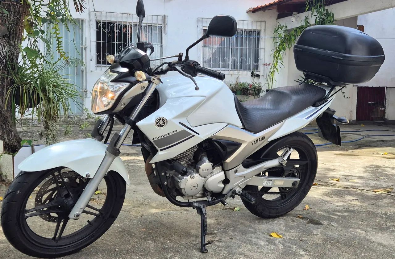 Fazer 250 - 2013/2014 - Conservada