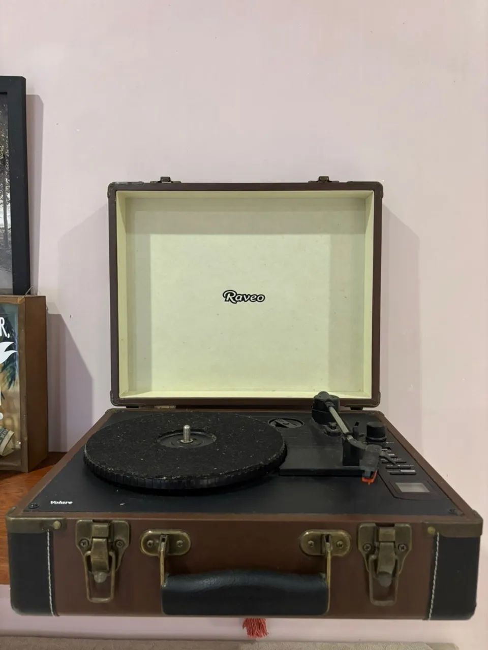 Vitrola Vintage e moderna