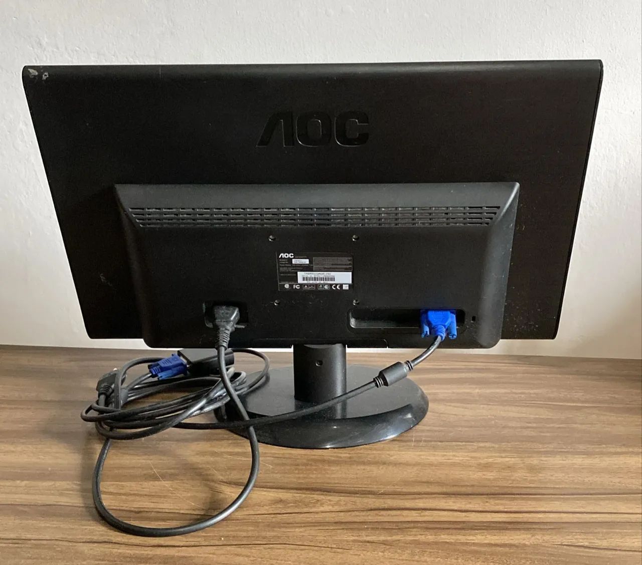 Vendo monitor AOC 20 polegadas - Foto 2