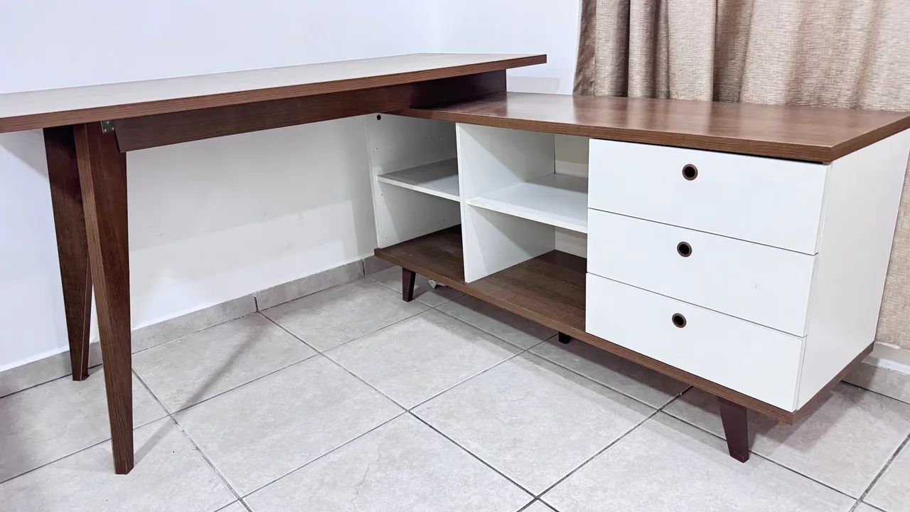 Escrivaninha em L estilo retrô   Branco e Amaderado - Foto 2