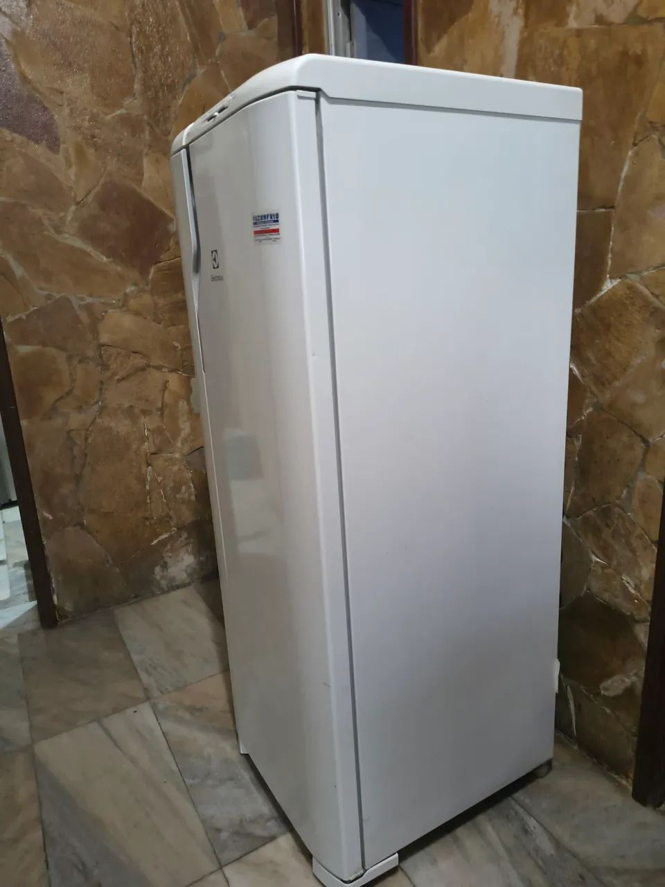 Geladeira Eletrolux RE31  - Foto 3