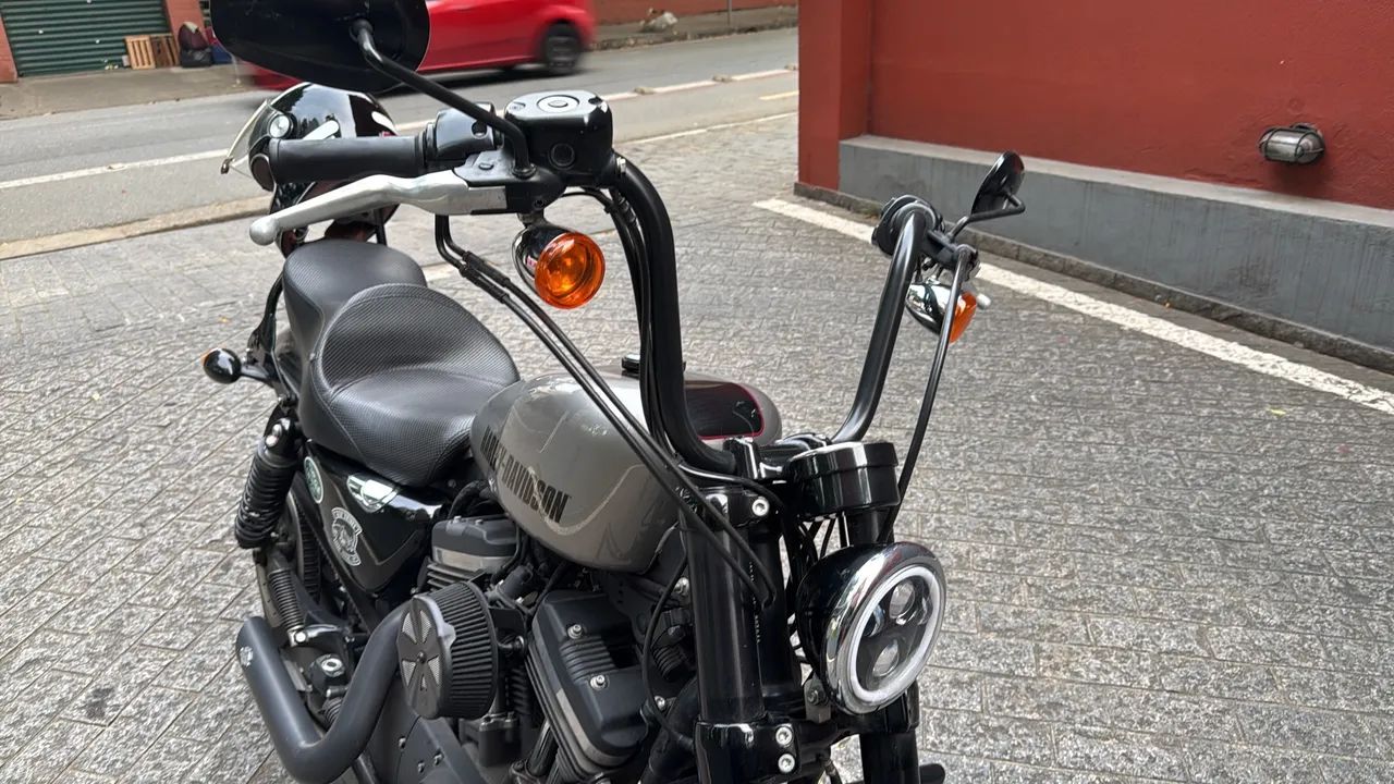 Harley Davidson Roadster - Foto 2