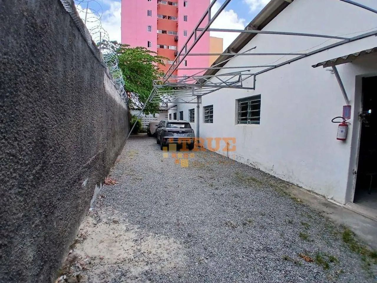 Galpão ótima localização - Foto 5