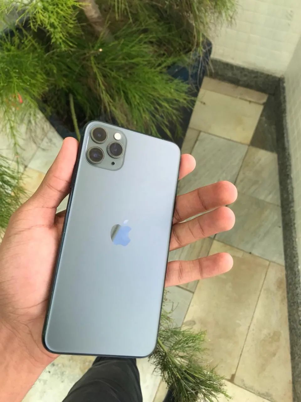 IPHONE 11 PRO MAX - 256gb - Foto 2