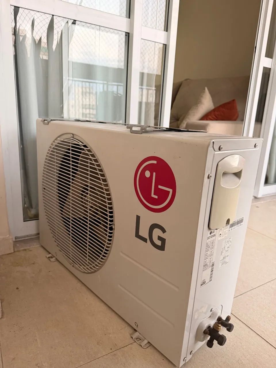Ar condicionado split LG 12.000 Btu - Foto 3