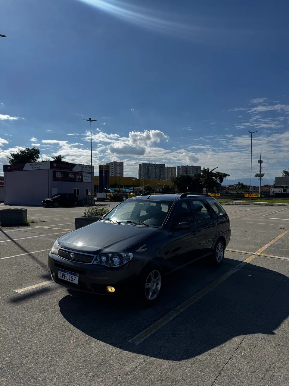 Fiat Palio Palio Weekend HLX 1.8 mpi Flex 4p 2005
