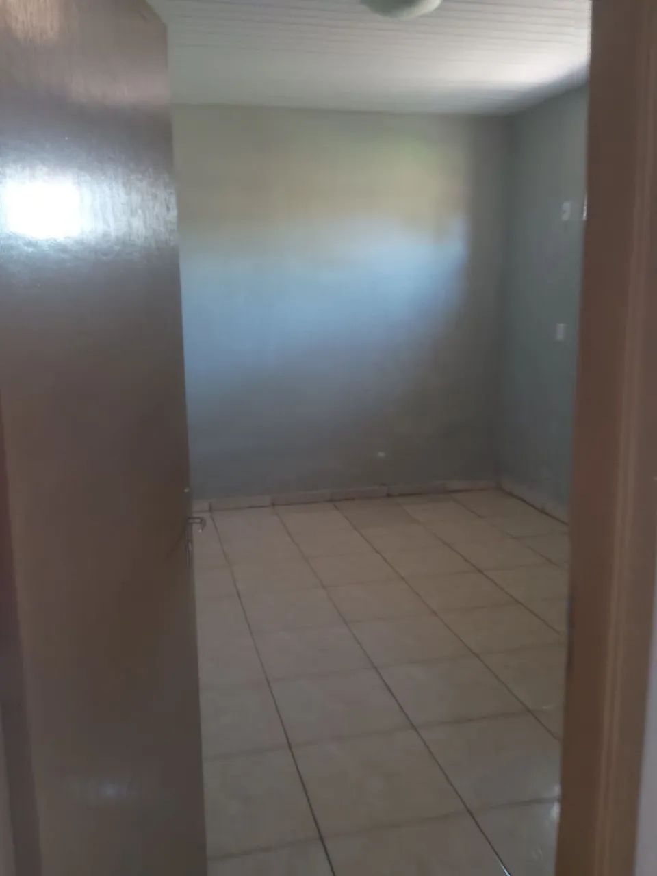 Aluga-se kitnet na região do Coxipó, próximo a Havan - Foto 4