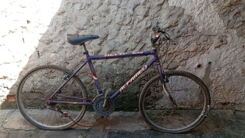 Duas bicicletas