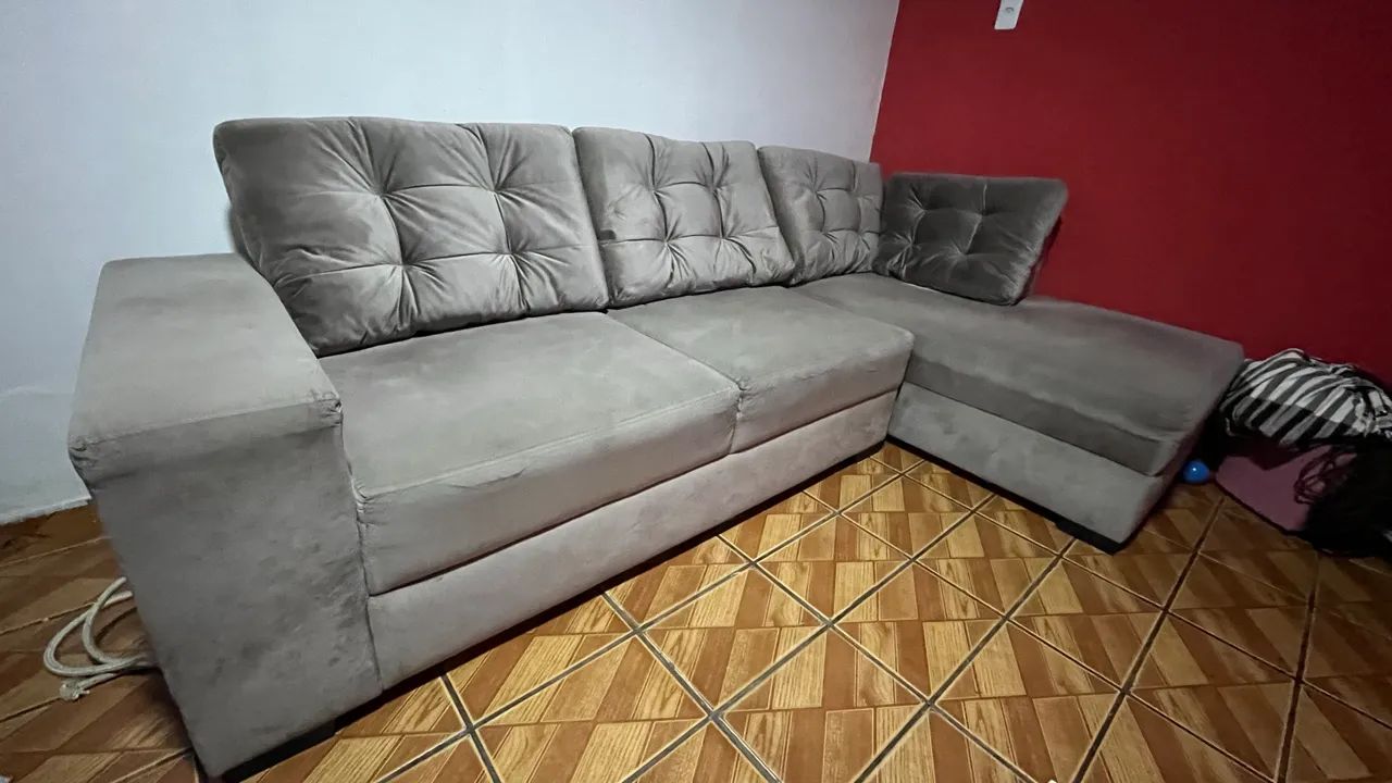 Sofá de canto em L muito conservado 