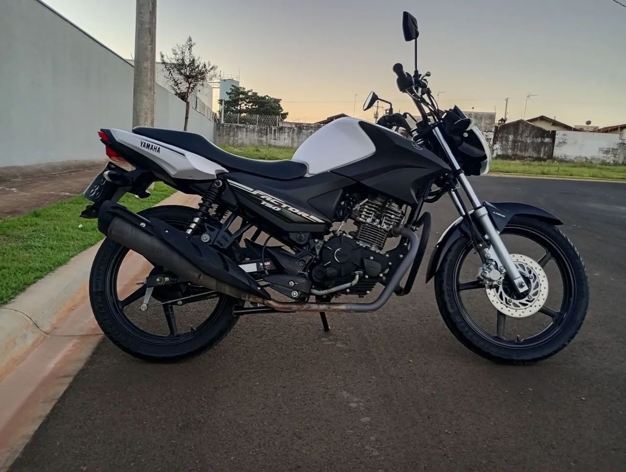 YBR Factor 2020 150 cc - Foto 3