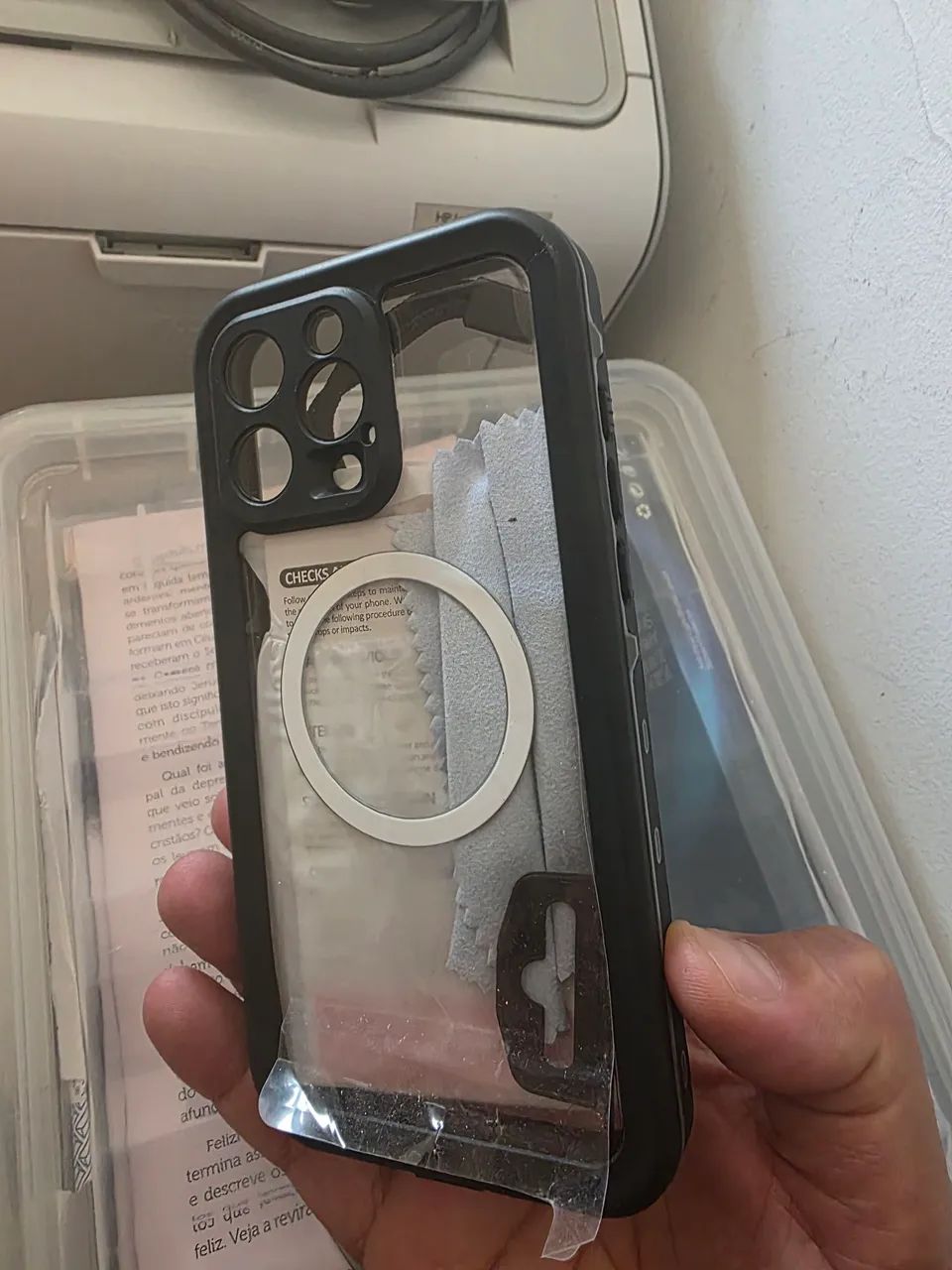 Capa blindada iPhone 16 Pro Max