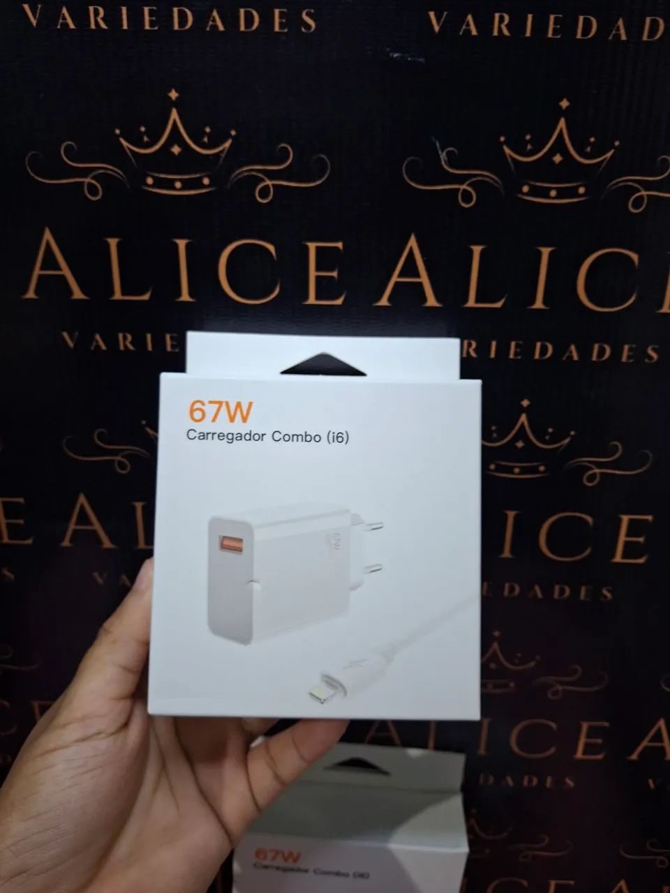 Carregador de iPhone 67w  - Foto 2