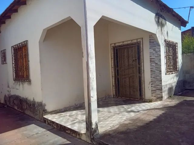 Casa para alugar - ampla, murada e com área de lazer - Foto 2