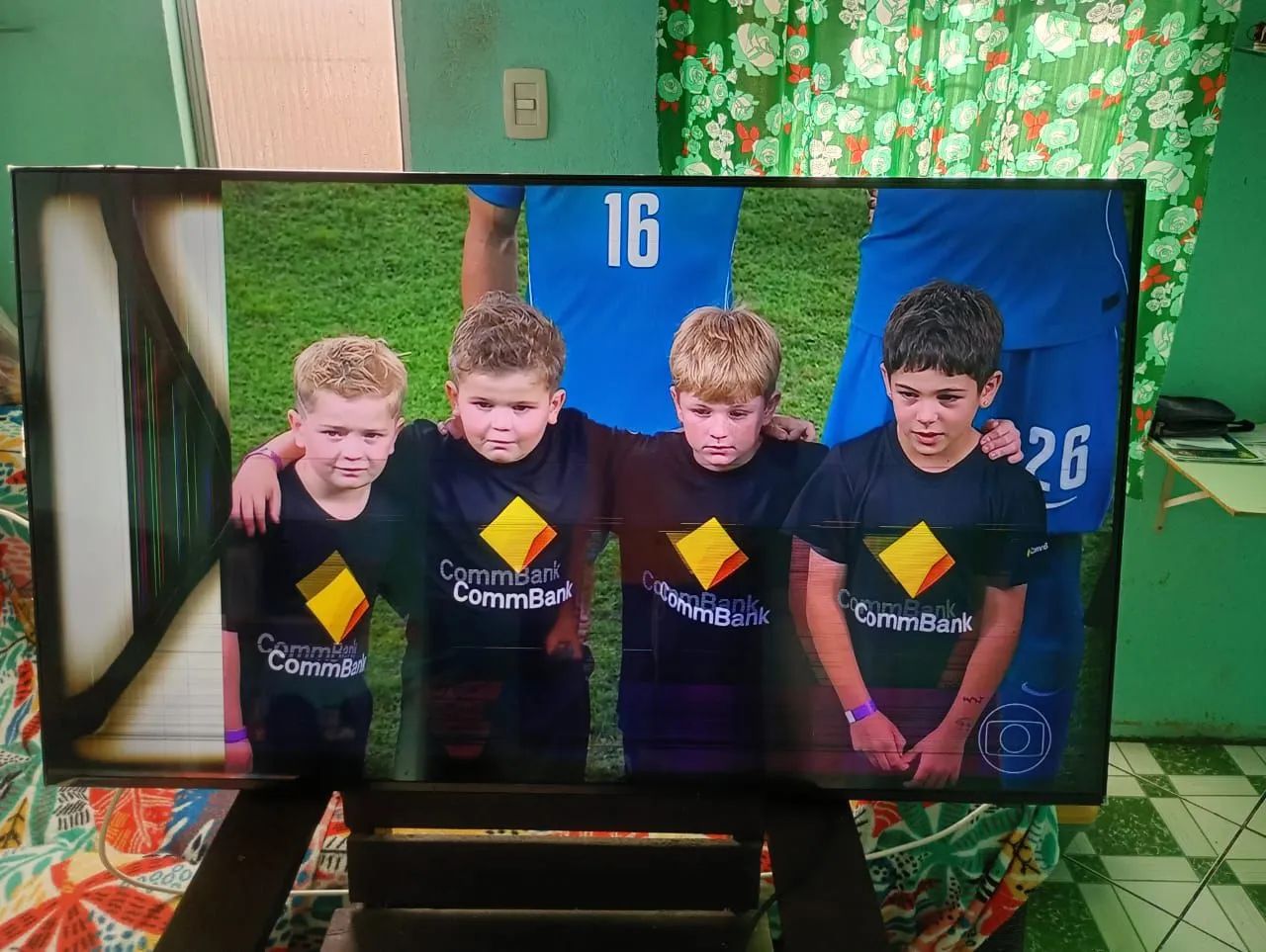 TV.  Smart.  Samsung.  De.  50.  Polegadas.  Sem.  Controle.  Leia - Foto 4