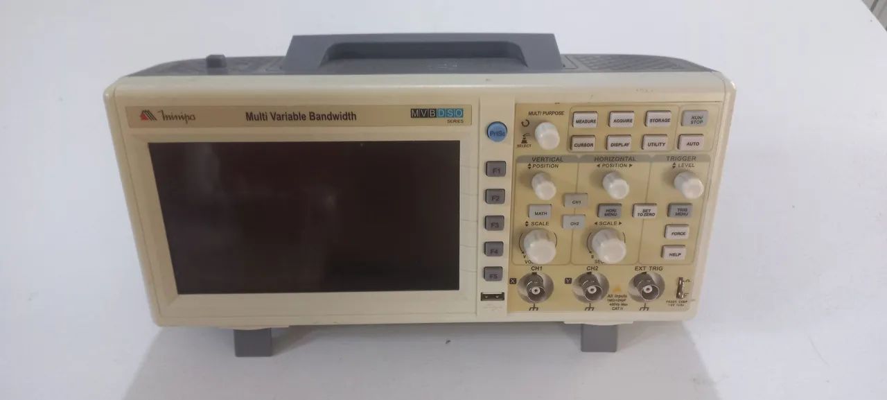 Vendo osciloscópio de bancada