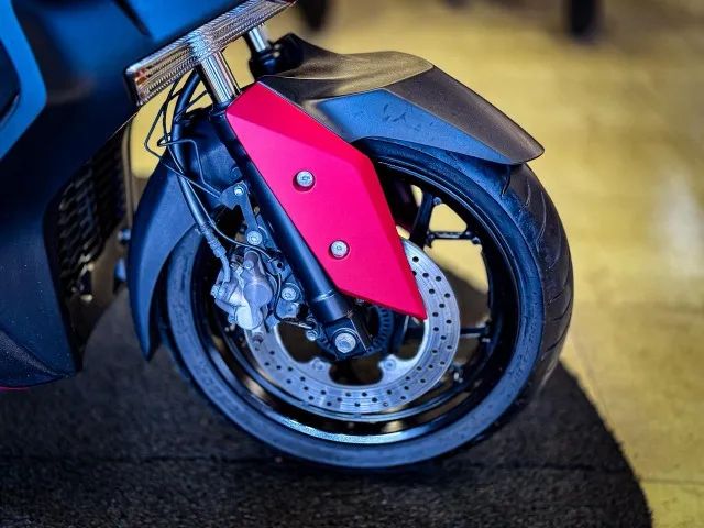 YAMAHA XMAX 2021 - Foto 4