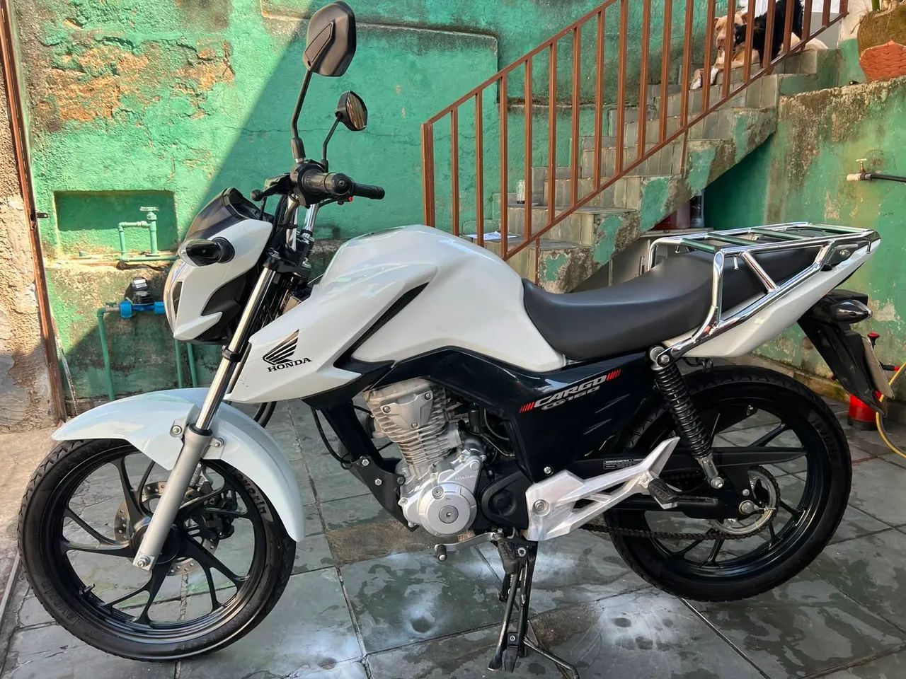 CG Cargo 160 com 17 mil KM