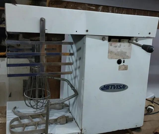 BATEDEIRA ELÉTRICA INDUSTRIAL 220V - USADA - Foto 4