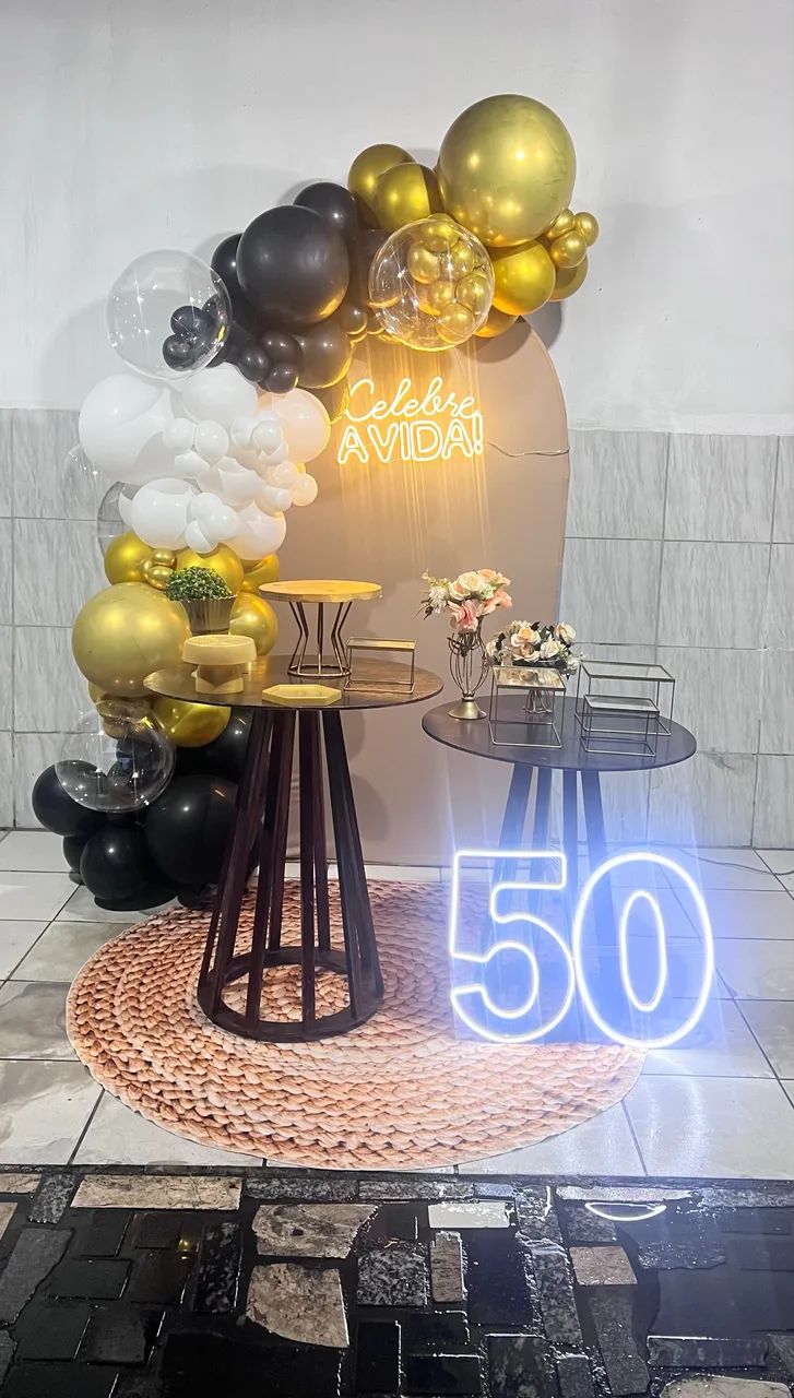 Decoração montada no local do seu evento 