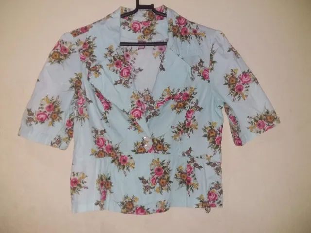 Blusa em tecido Florido - Foto 2