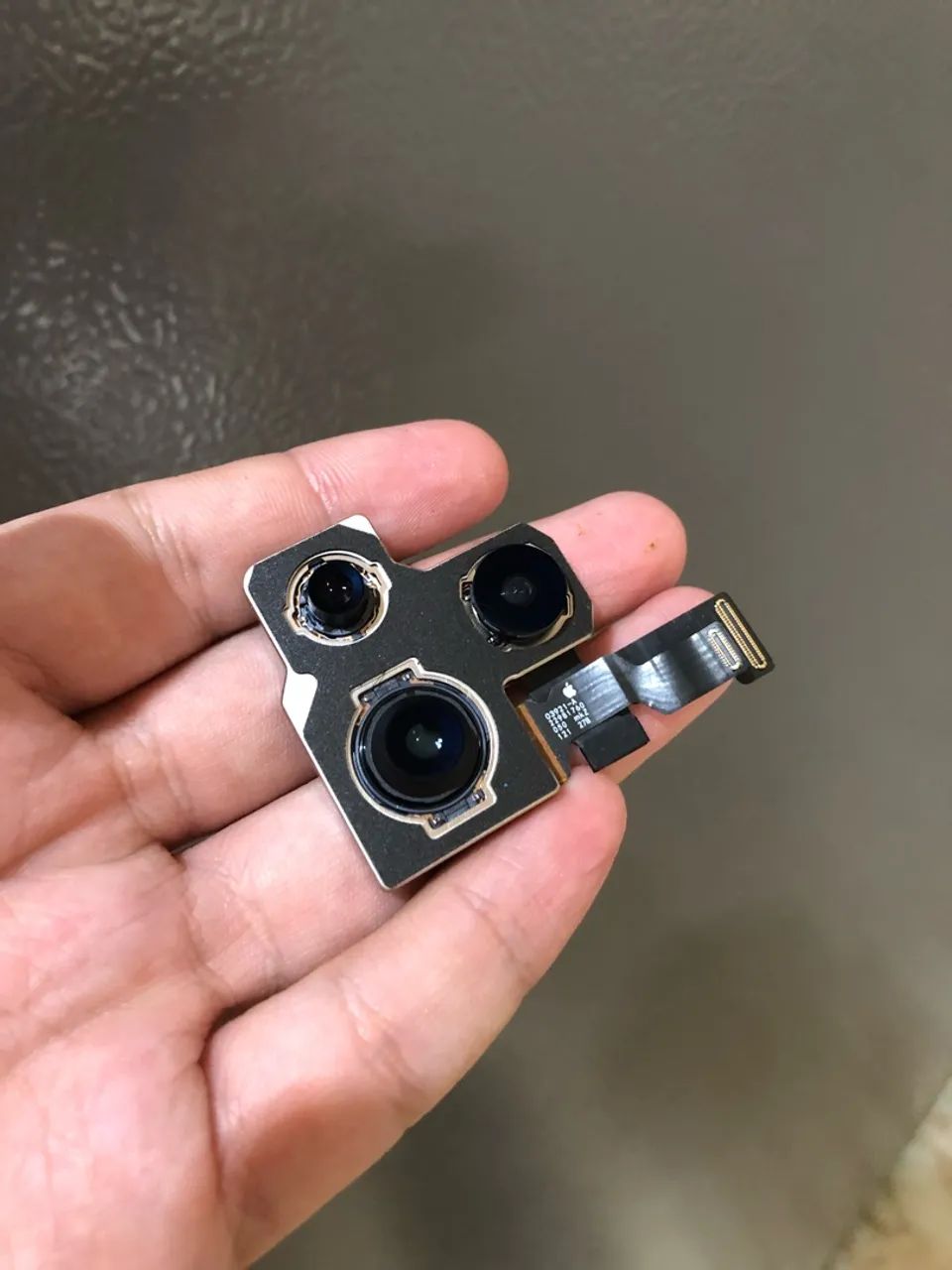 Câmera traseira 14 pro Max 