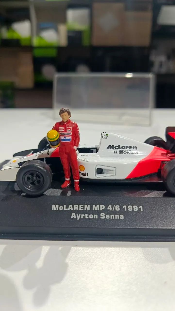 McLaren MP4/6 1991 - Foto 2